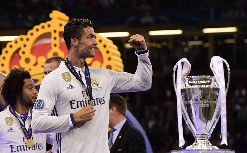 大邱主帅发布会数度落泪：我们不肯罢休，但又该怎么办呢？（大邱主帅发布会多次落泪：我们不愿认输，可接下来该怎么办？）