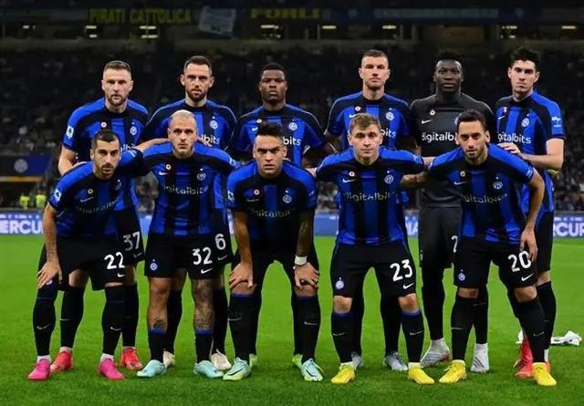 接替Theshy，iG官方：Soboro正式加盟iG担任上单选手（iG官宣：Soboro加盟出任上单，接棒TheShy）