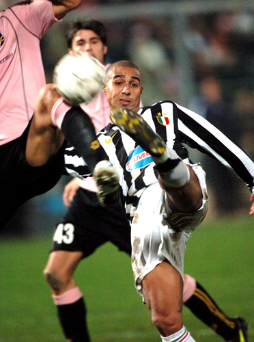 TA：巴萨重返诺坎普过程艰辛，距离完全“归家”仍前路漫长（TA：巴萨回归诺坎普之路艰难，距彻底“回家”仍任重道远）