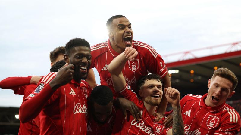 皇马紧急磋商阿隆索去留，齐达内克洛普成新帅候选（皇马紧急讨论阿隆索去留，齐达内与克洛普进入新帅候选名单）