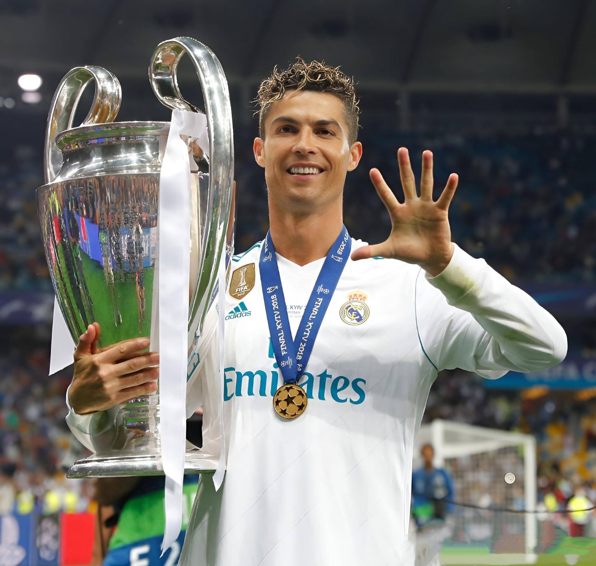 德隆：詹姆斯对东契奇无感，而且他不太愿意留在湖人（德隆爆料：詹姆斯对东契奇兴趣不大，留守湖人意愿不强）