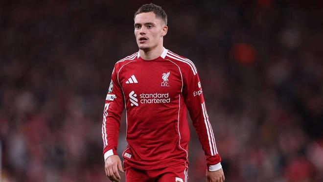 再换一个角度看看浩克的任意球！（换个视角再看浩克的任意球！）