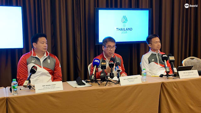 迈阿密跳舞庆祝夺冠，小贝兴奋舞动、梅西&德保罗有些局促（迈阿密夺冠后全队舞动庆典：小贝热情起舞，梅西与德保罗略显拘谨）