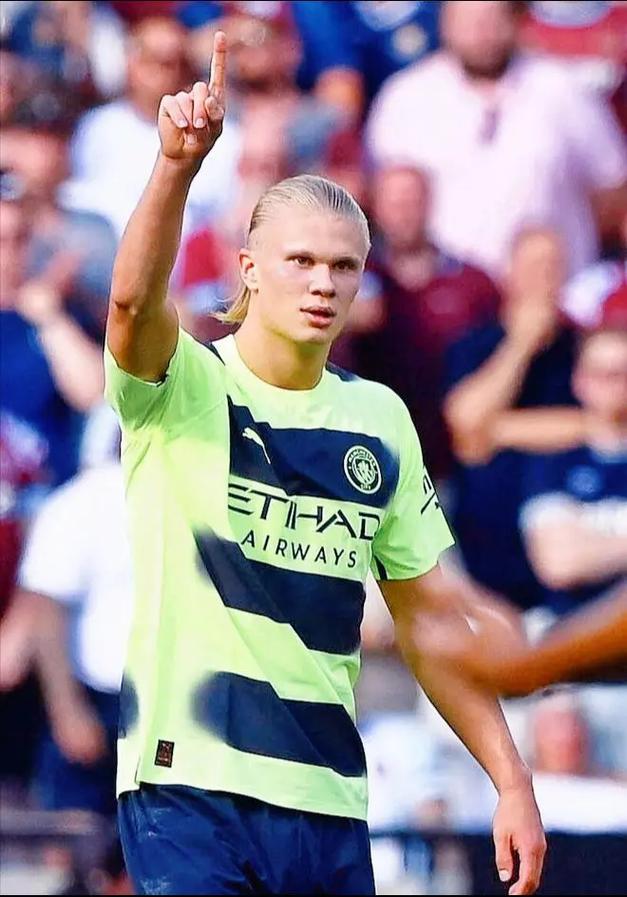 火箭末节场均31.1分&联盟第一，唯一突破30分的球队（火箭末节场均31.1分领跑联盟，唯一末节场均30+的球队）