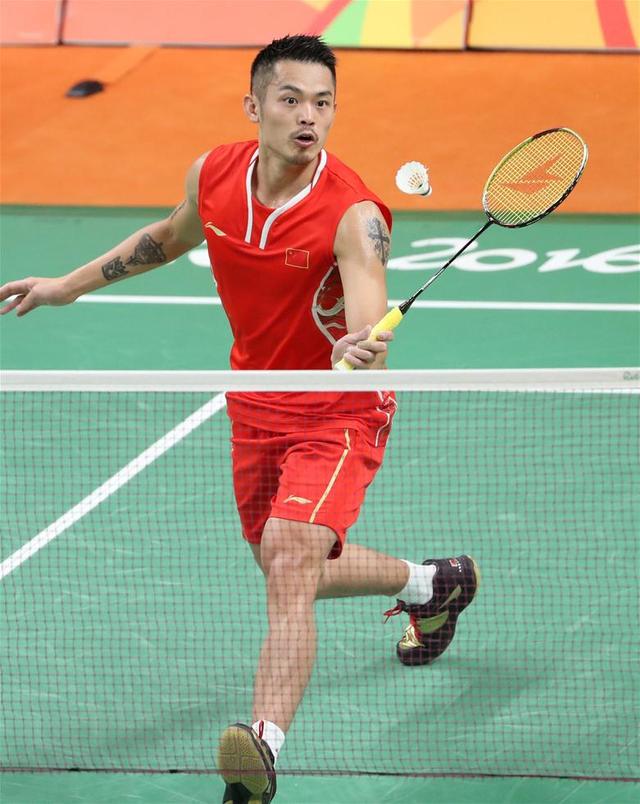 在足球界引 在足球界引